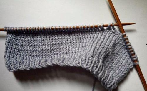 如何打成人毛衣针视频,轻松学会打成人毛衣针技巧