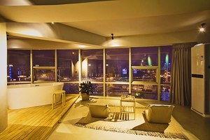 跃层成人滑梯视频下载,惊险刺激的娱乐体验瞬间回顾